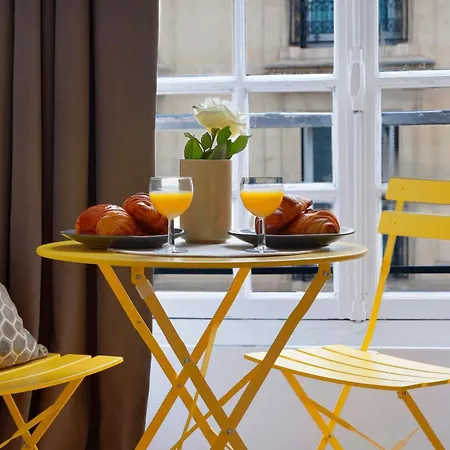 Serenty - Le Marais - Place Des Vosges