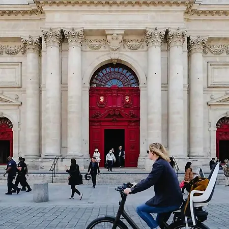 아파트 Serenty - Le Marais - Place Des Vosges 파리