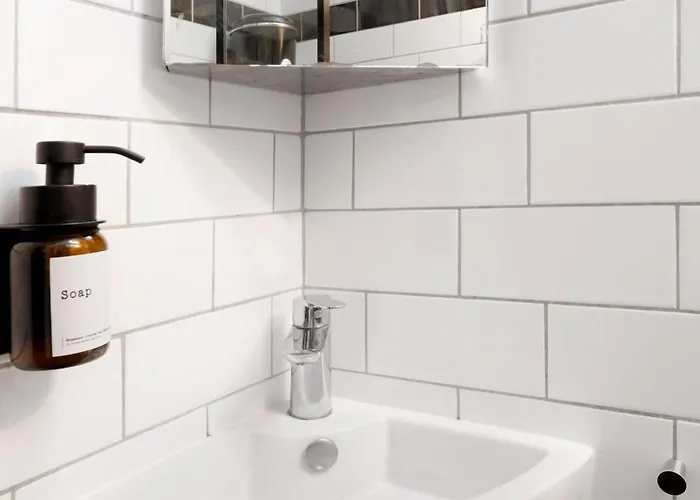 Serenty - Le Marais - Place Des Vosges