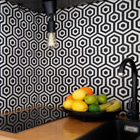 Serenty - Le Marais - Place Des Vosges Париж